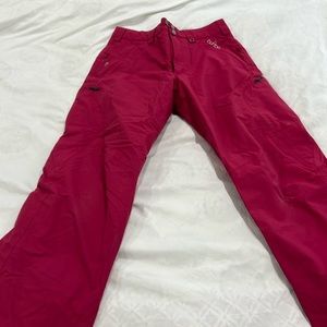 Women’s Size Small Burton Snowboarding Pants in Magenta